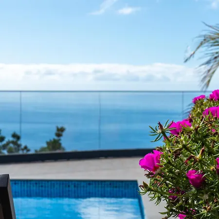 Moonlight By Lovelystay Villa