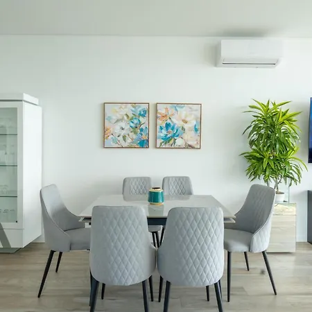 Villa Moonlight By Lovelystay