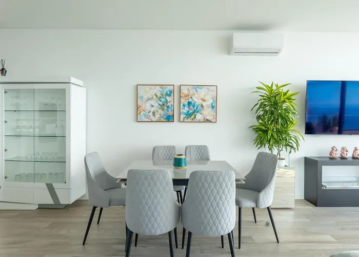 Villa Moonlight By Lovelystay